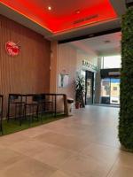 LOCAL EN CENTRO COMERCIAL ARENAL GOLF EN BENALMÁDENA photo 0