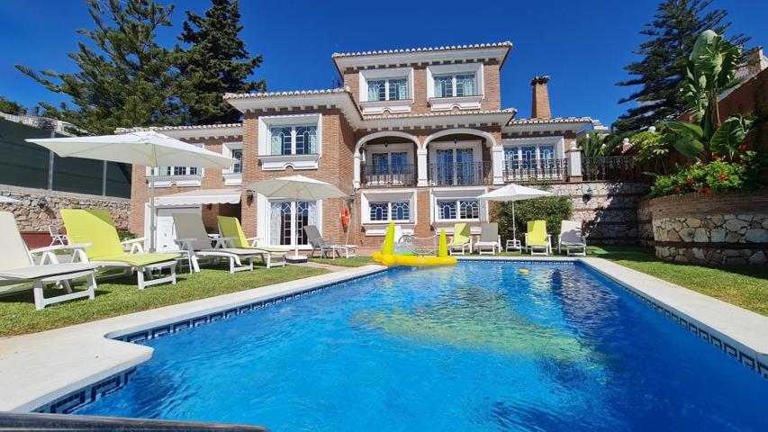 Villa con licencia turística a la venta en la Costa del sol (Benalmádena) photo 0
