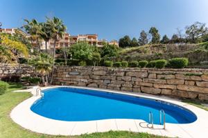 ¡Oportunidad única en la urbanización Golf Country garden en Torrequebrada! photo 0