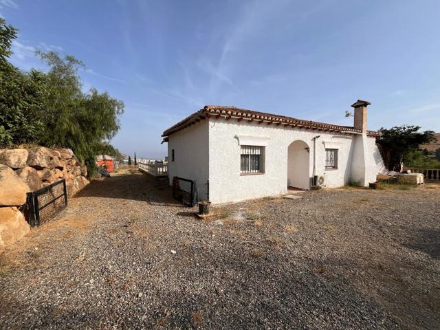 GRAN OPORTUNIDAD CASA DE CAMPO EN PIZARRA photo 0