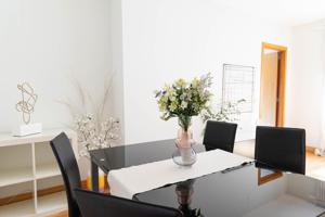 Apartamento en calle Eslava photo 0