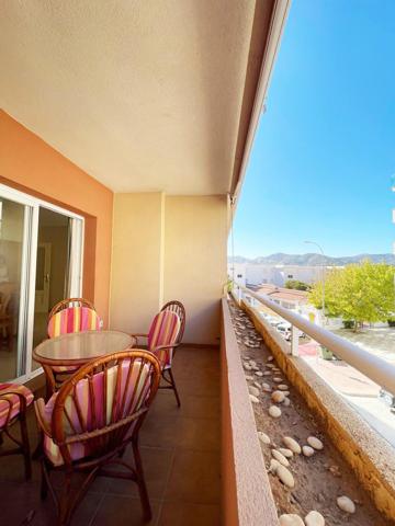 Amplio piso con terraza, garaje y ubicación excepcional en Nerja photo 0