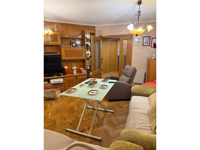 Piso en urbanización con Piscina photo 0