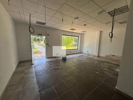 Local comercial en venta en San Jose artesano, Algeciras photo 0