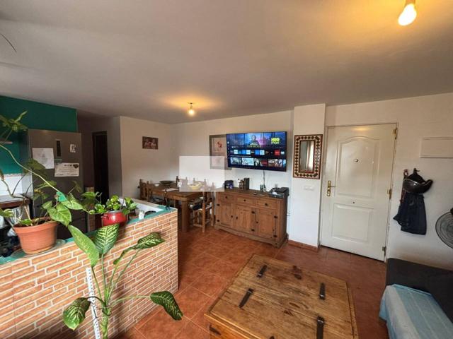 Venta de piso en Algeciras, Bda. Moncayo photo 0
