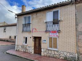 Casa En venta en Calle La Iglesia, Estépar photo 0