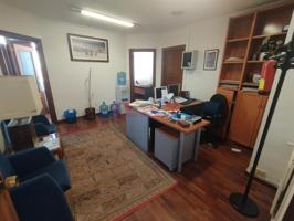 Oficina En alquiler en Vitoria, Burgos photo 0