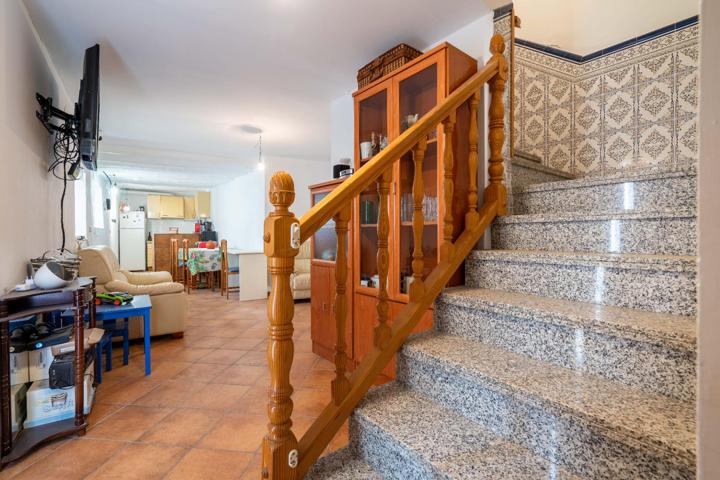 🏡 AMPLIA PROPIEDAD EN ABRUCENA – ESPACIO Y CONFORT PARA TU FAMILIA photo 0