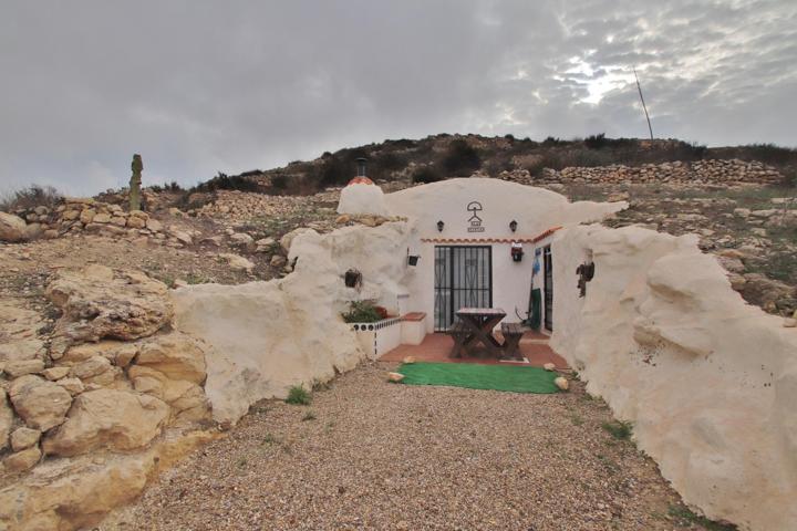 Cortijo rural con cueva independiente en el Parque Natural Cabo de Gata Níjar photo 0