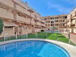 Apartamento a escasos metros de la playa y del paseo marítimo photo 0