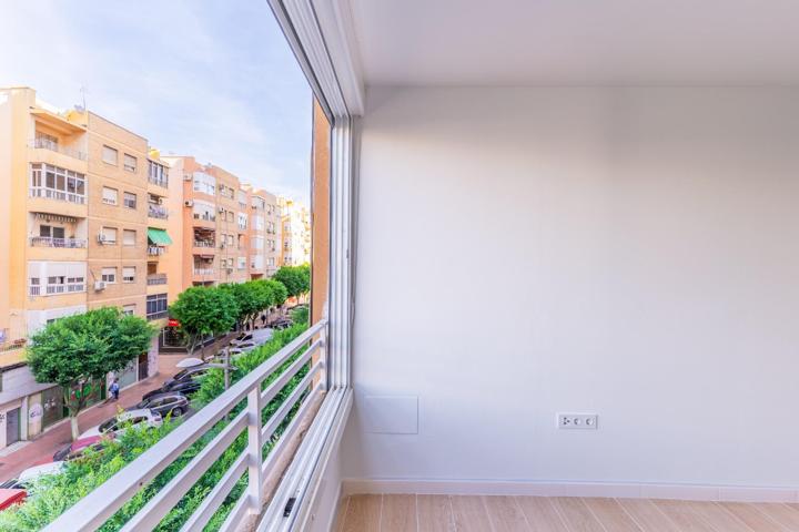 ¡Espectacular oportunidad! Piso A ESTRENAR en Calle Granada photo 0