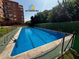 VIVIENDA EN ALQUILER EN EL BARRIO DE LA ZARZUELA photo 0