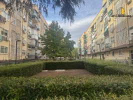 Amplio piso en San Fernando de Henares, ideal para familias photo 0