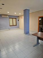 Casa para reformar con gran patio. Ideal para poner tu piscina, barbacoa,..etc photo 0
