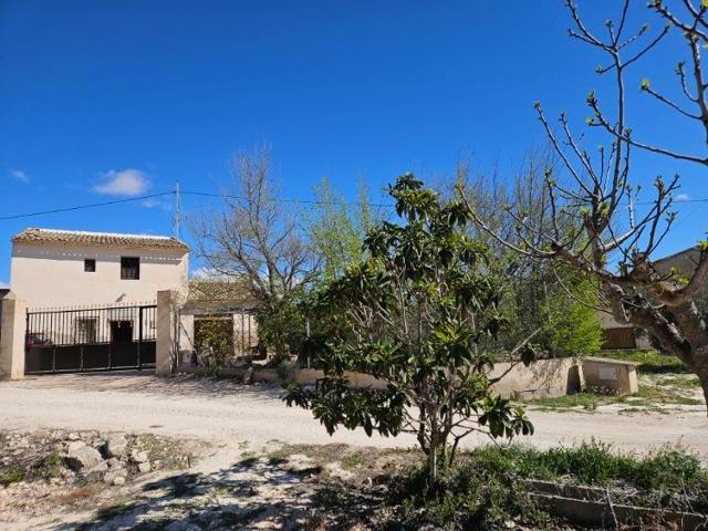 ¡Tu Chalet Ideal en Monovar te Espera! 🌞🏡 photo 0
