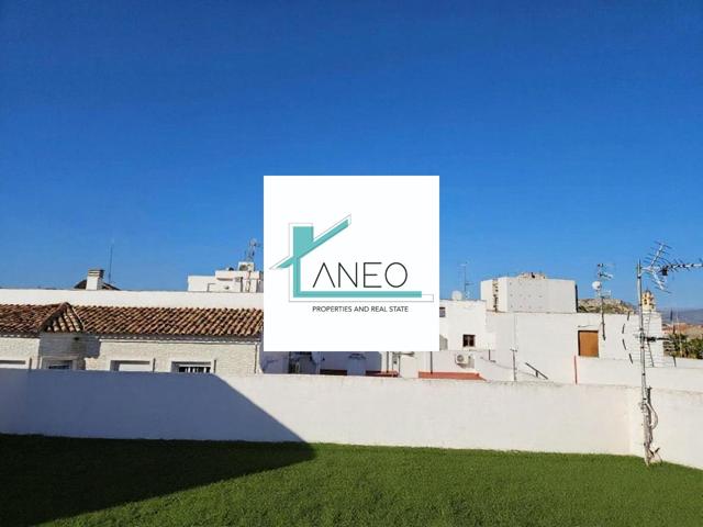 ¡Amplio y Luminoso Piso en el Corazón de Monovar! 🌞🏡 photo 0
