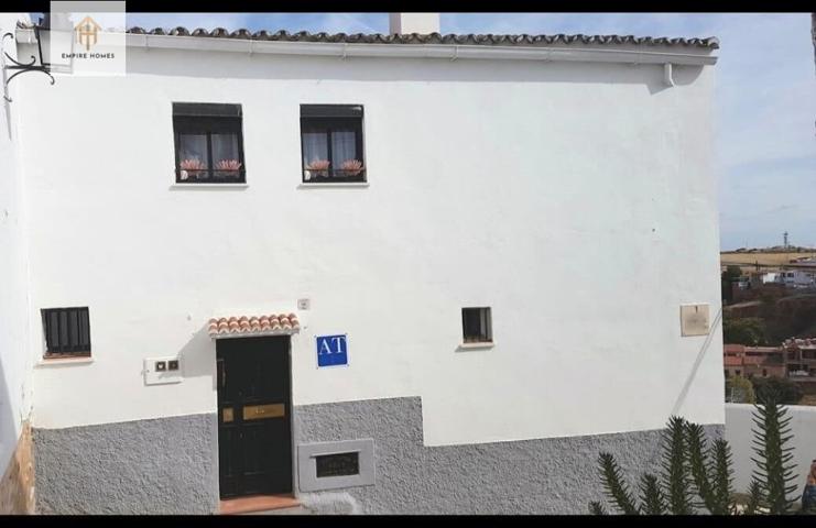 Se VENDE CASA (apartamento turístico) en Cáceres photo 0