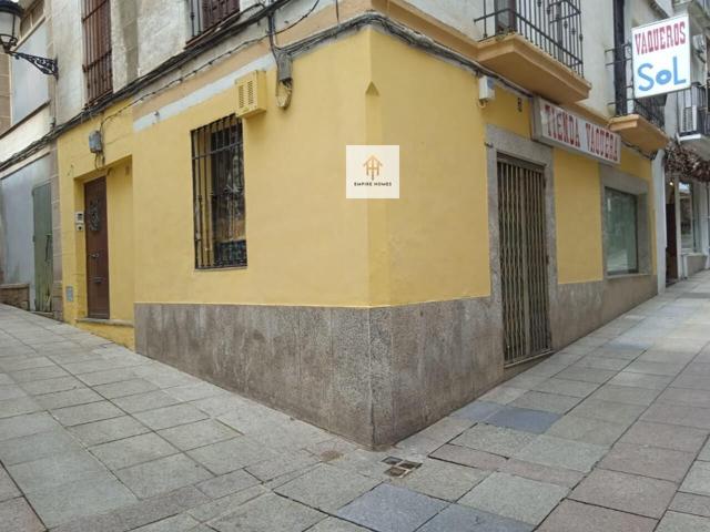 Se VENDE LOCAL COMERCIAL en zona PARTE ANTIGUA photo 0