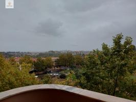🏡 Exclusivo piso en el R-66, una de las zonas más demandadas de Cáceres photo 0