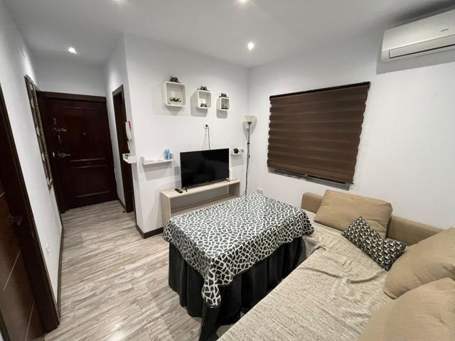 🏡 EMPIRE HOMES. Piso en alquiler – 3 habitaciones con patio, cerca de institutos Al-Qázeres y García Téllez (Cáceres) photo 0