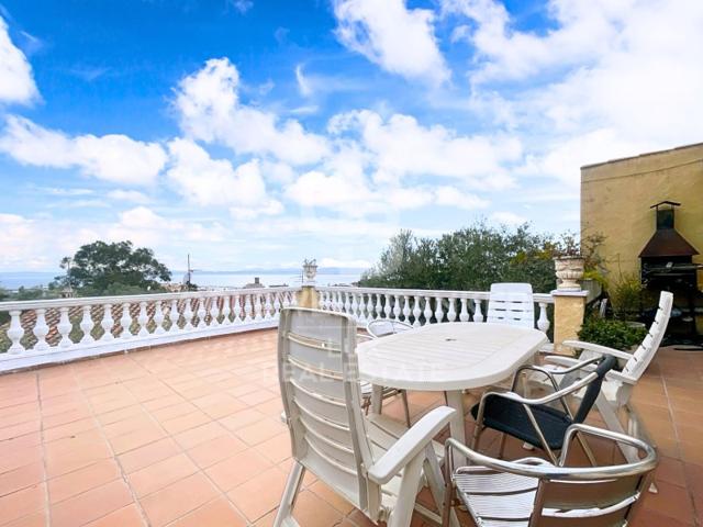 Villa En venta en Roses photo 0
