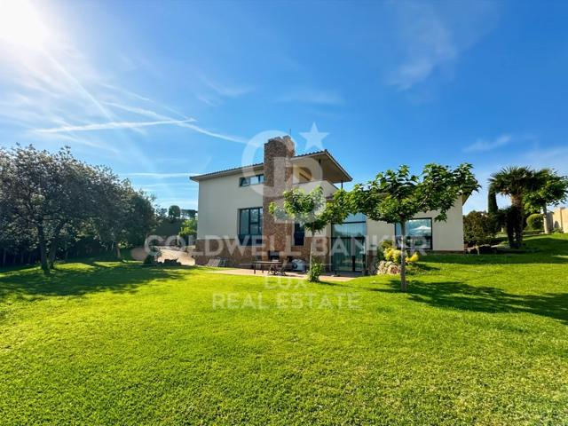 Villa En venta en L'Escala photo 0