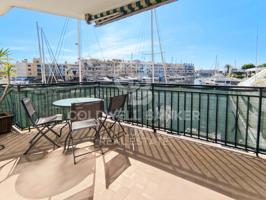 Piso En venta en Empuriabrava photo 0