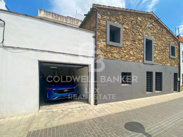 Casa En venta en Roses photo 0