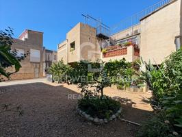 Casa En venta en Palau-Saverdera photo 0