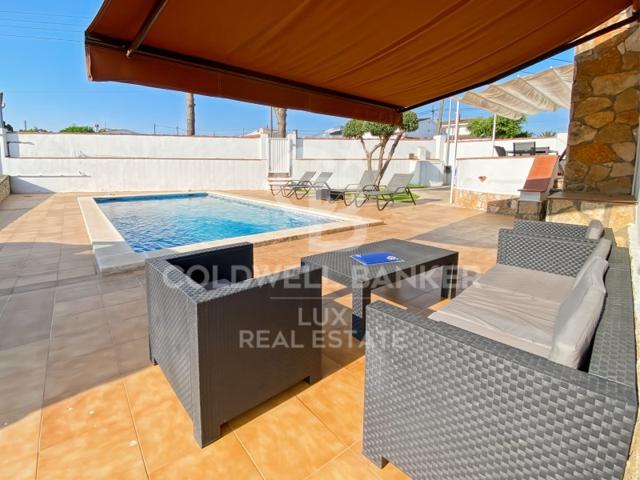 Casa En venta en L'Escala photo 0