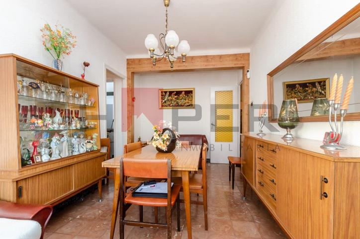 Piso En venta en El Prat de Llobregat photo 0