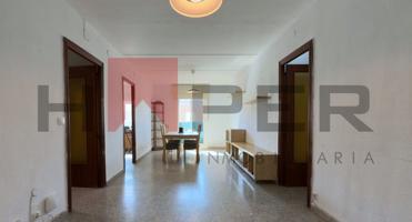 Piso En venta en El Prat de Llobregat photo 0