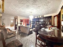 Piso En venta en El Prat de Llobregat photo 0