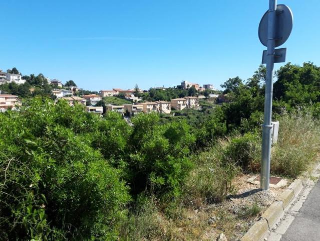 Solar urbano de 677m2 en Las Brises de Calafell photo 0
