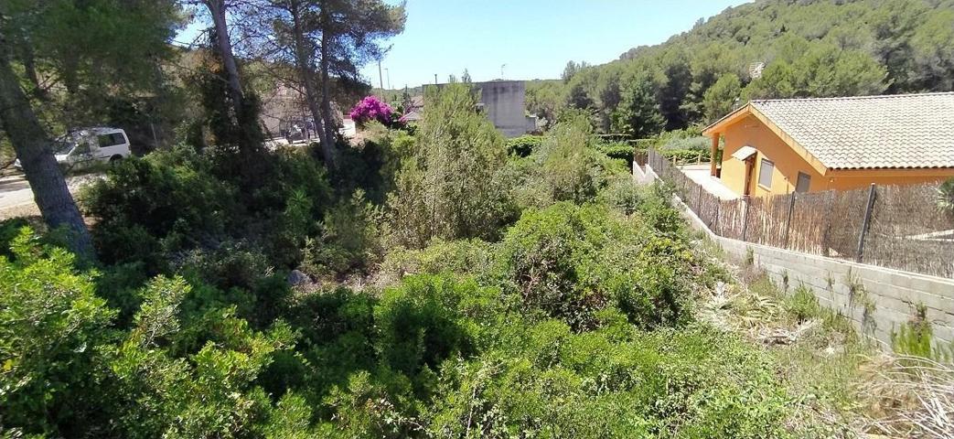 Terreno urbano de 890 m2 ubicado en la localidad de Calafell, Tarragona. photo 0
