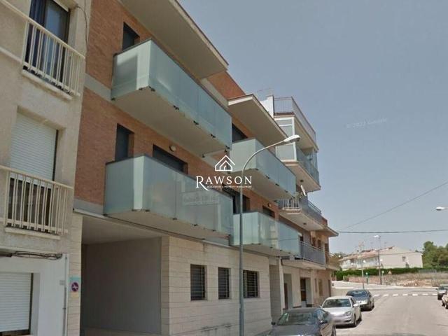 Piso luminoso de 2 dormitorios en venta en Calafell Pueblo photo 0