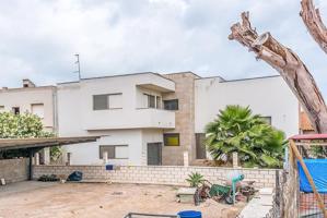 Casa En venta en Urbanizacion La Cava, Deltebre photo 0