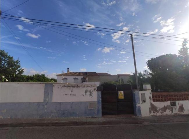 Chalet inependiente en venta en c. john lenon, 36, Vilanova I La Geltru, Barcelona photo 0