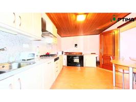 Casa En venta en Arzúa photo 0