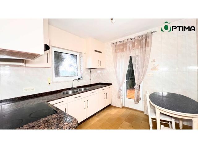 Casa En venta en Boqueixón photo 0