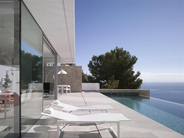 Moderna villa de lujo con impresionantes vistas al mar Mediterráneo photo 0