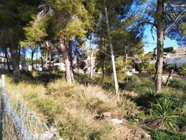 3 parcelas edificables de 800 M2 en venta en una zona tranquila a 2.5 km de Calpe photo 0