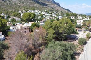 Terreno Urbanizable En venta en El Montgó, Denia photo 0