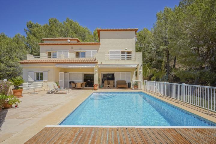 Casa En venta en Cometa, Calpe photo 0