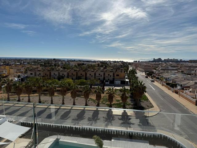  Ático En venta en Lomas De Cabo Roig, Orihuela Costa photo 0