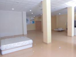 SE VENDE AMPLIO LOCAL COMERCIAL EN MUY BUENA UBICACION photo 0