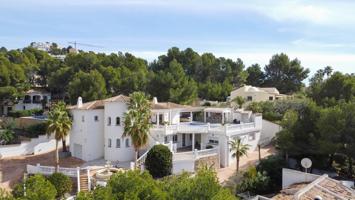 Casa En venta en La Sierra, Altea photo 0