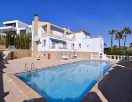 Casa En venta en Calpe, Calpe photo 0