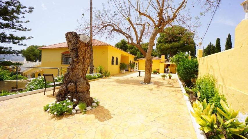 Casa En venta en Alfaz Del Pi Pueblo-Urbanizaciones, L'Alfas Del Pi photo 0