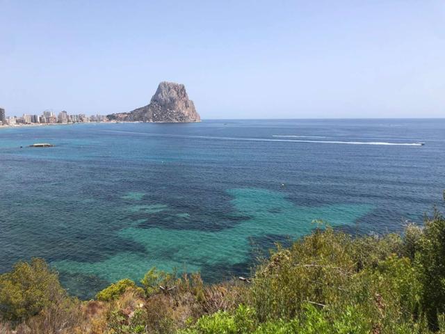 Unifamiliar Pareada En venta en Calpe, Calpe photo 0